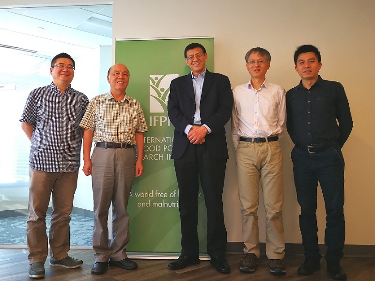 1533892097739031485.jpg 1.jpg